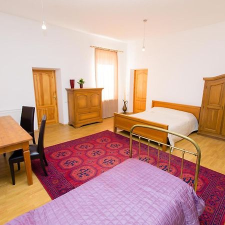 Old Town Apartments Алитус Экстерьер фото